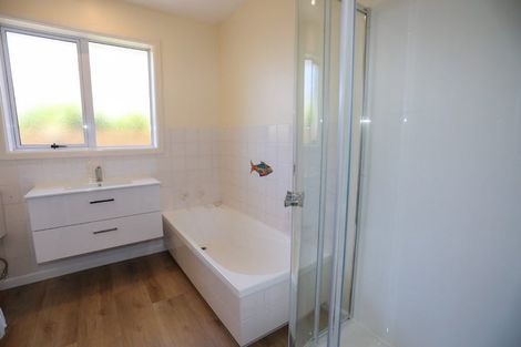 Photo of property in 26 Coniston Avenue, Ilam, Christchurch, 8041