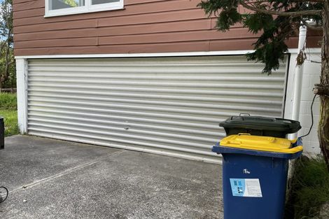 Photo of property in 14 Raymond Terrace, Northcote, Auckland, 0627