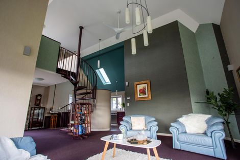 Photo of property in 2 Rexwood Estate, Carterton, 5713