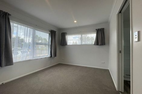 Photo of property in 51 Verran Road, Birkenhead, Auckland, 0626