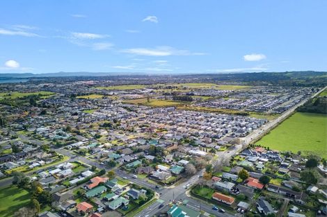 Photo of property in 40 Cosgrave Road, Papakura, 2110