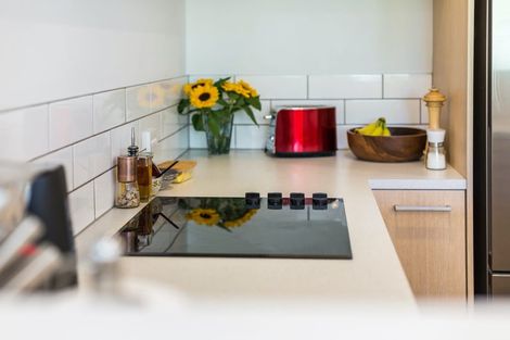 Photo of property in 12/7 Handyside Street, Tawa, Wellington, 5028