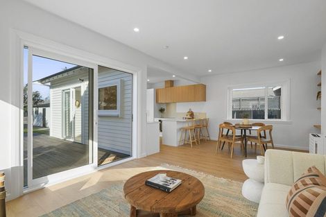 Photo of property in 16 Archer Street, Mairehau, Christchurch, 8013