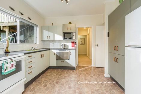 Photo of property in 4 Nereus Place, Mairangi Bay, Auckland, 0630