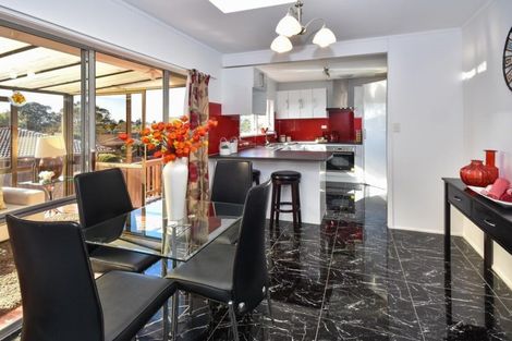 Photo of property in 78 Ray Small Drive, Pahurehure, Papakura, 2113