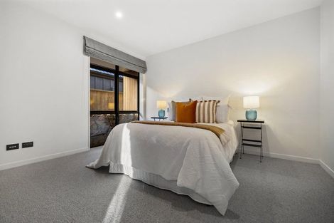 Photo of property in 69 Howden Drive, Jacks Point, 9371