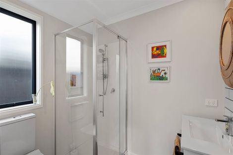 Photo of property in 8 Kaiora Drive, Papamoa Beach, Papamoa, 3118