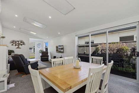 Photo of property in 9 Pimelea Street, Papamoa Beach, Papamoa, 3118