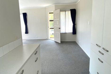 Photo of property in 1/15 Kurnell Drive, Botany Downs, Auckland, 2010
