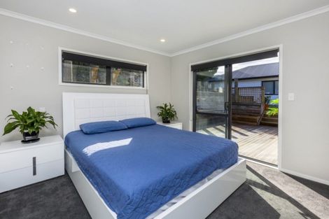 Photo of property in 123 Riverstone Drive, Riverstone Terraces, Upper Hutt, 5018