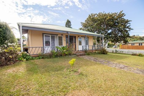 Photo of property in 24 Willoughby Street, Paeroa, 3600