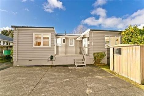 Photo of property in 44 Trinidad Road, Sunnynook, Auckland, 0620