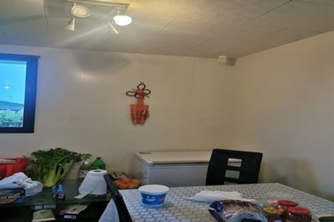 Photo of property in 1/15 Cyril Crescent, West Harbour, Auckland, 0618