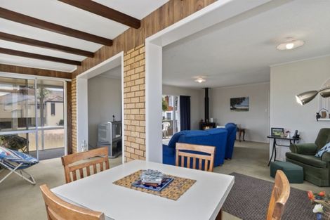 Photo of property in 81 Oceanbeach Road, Mount Maunganui, 3116