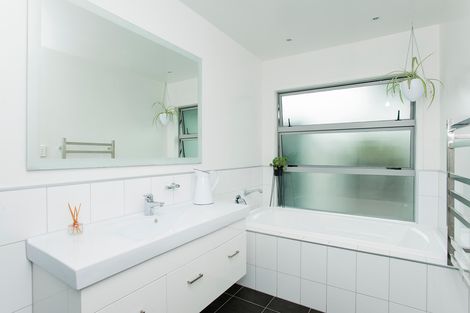 Photo of property in 124b Fox Street, Whataupoko, Gisborne, 4010