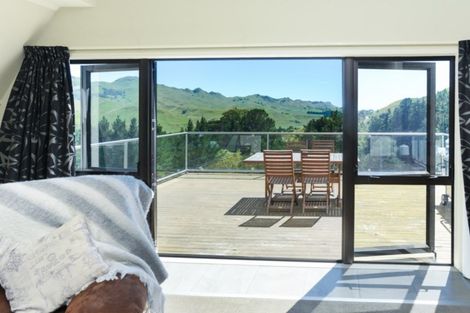 Photo of property in 21 Rochfort Road, Kahuranaki, Havelock North, 4295