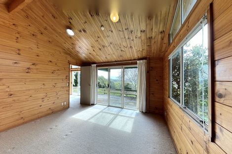 Photo of property in 82 Huia Street, Waikanae, 5036