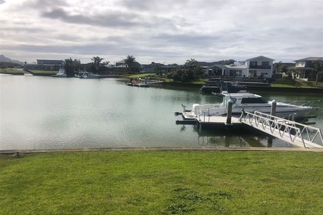 Photo of property in 32 Arawa Lane, Whitianga, 3510