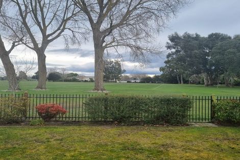 Photo of property in 3a Farnham Place, Ilam, Christchurch, 8041