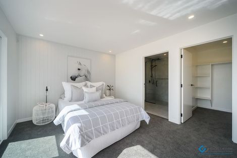 Photo of property in 19 Silicon Way, Fitzherbert, Palmerston North, 4410