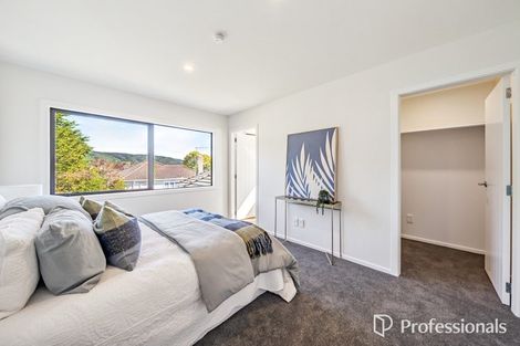 Photo of property in 24b Wainuiomata Road, Wainuiomata, Lower Hutt, 5014