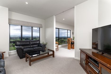 Photo of property in 12 Airstrip Ridge Road, Parkvale, Carterton, 5792