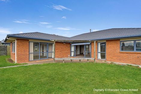 Photo of property in 5 Duggan Drive, Owhata, Rotorua, 3010
