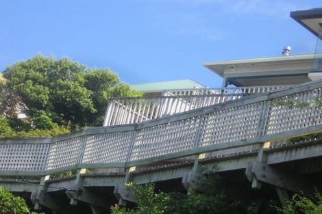 Photo of property in 74 Moana Road, Kelburn, Wellington, 6012