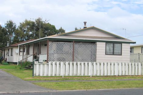 Photo of property in 116a Charleston Avenue, Whangamata, 3620