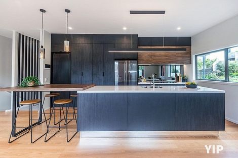 Photo of property in 3 Salmont Place, Kelburn, Wellington, 6012