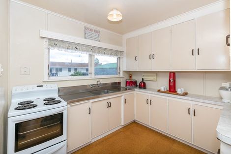 Photo of property in 37 Heath Street, St Andrews, Hamilton, 3200