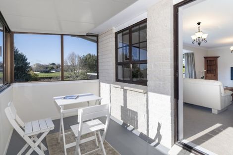 Photo of property in 64 Links View Drive, Omokoroa, 3114