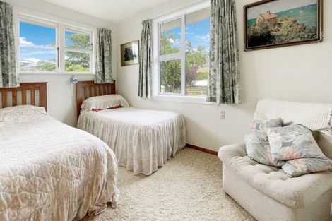 Photo of property in 12 Hawthorne Avenue, Patearoa, 9398