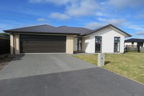 Photo of property in 2 Fauna Street, Halswell, Christchurch, 8025