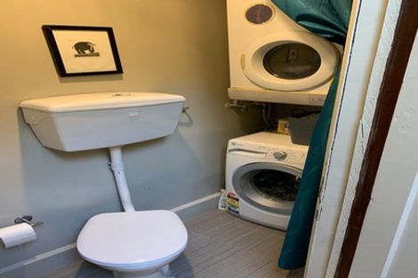 Photo of property in 57 Hawkhurst Road, Lyttelton, 8082