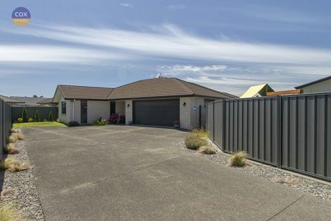 Photo of property in 12 Portland Place, Poraiti, Napier, 4112