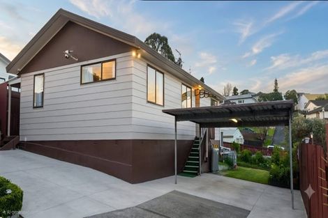 Photo of property in 17 Faram Place, Massey, Auckland, 0614