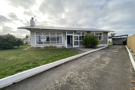 Photo of property in 16 Wavell Crescent, Lansdowne, Masterton, 5810