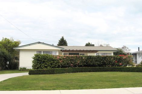 Photo of property in 22 Martin Street, Utuhina, Rotorua, 3015