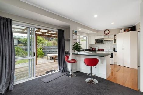 Photo of property in 19 Matua Road, Matua, Tauranga, 3110