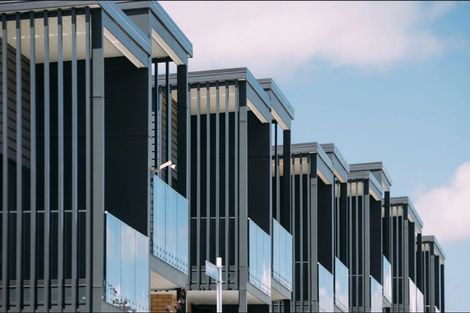 Photo of property in 2 Irwin Lane, Windsor Park, 0632