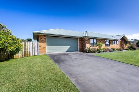 Photo of property in 2 Meadowpark Drive, Dargaville, 0310