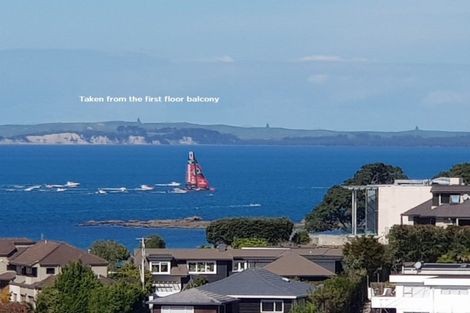 Photo of property in 77 Deep Creek Road, Waiake, Auckland, 0630