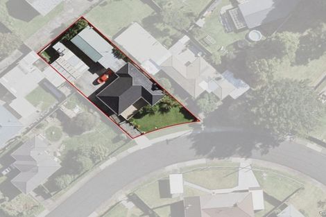 Photo of property in 2 Barnard Place, Manurewa East, Auckland, 2102