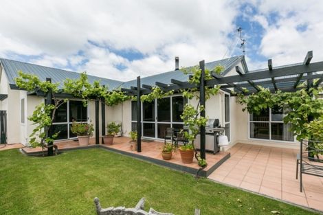 Photo of property in 61a Napier Road, Havelock North, 4130