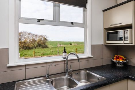 Photo of property in 2139 State Highway 3, Sanson, Palmerston North, 4479