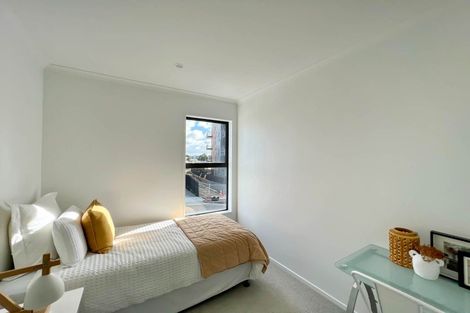 Photo of property in 3 Hema Road, Hobsonville, Auckland, 0616