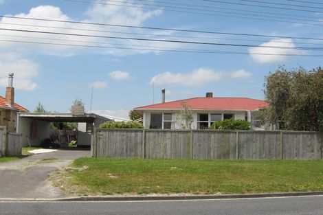 Photo of property in 54 Riverhead Road, Kumeu, 0810