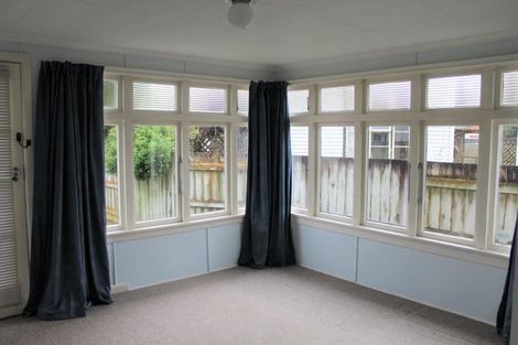 Photo of property in 21 Karamu Avenue, Takaro, Palmerston North, 4410