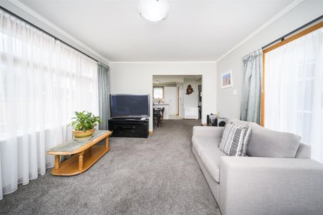 Photo of property in 7 Grey Street, Marton, 4710